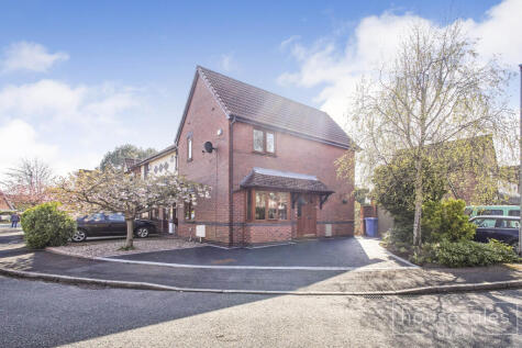 Newsholme Close Warrington, Culcheth, WA3