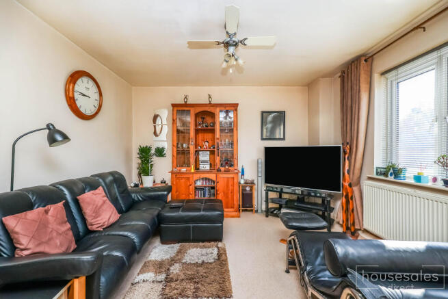 Kitchen/Living Room