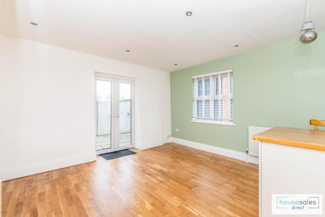 Kitchen / Living Room