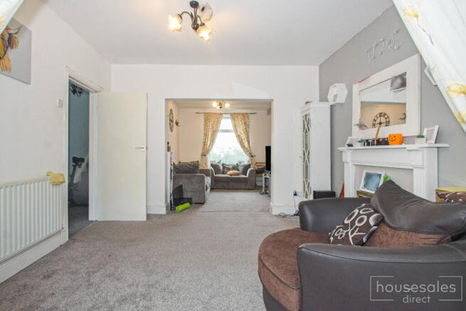 Living Room/Dining Room