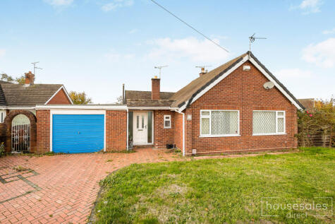 Stirling Avenue Garden Village, Wrexham, LL11