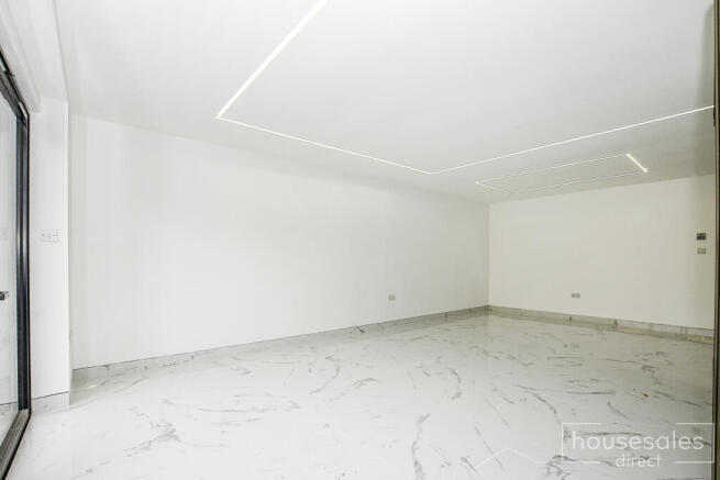 kitchen/reception room