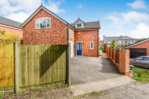 Fairhurst Lane Standish, Wigan, WN1