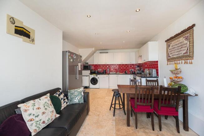Kitchen/dinning