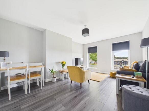 CAM02195G0-PR0089-STILL015