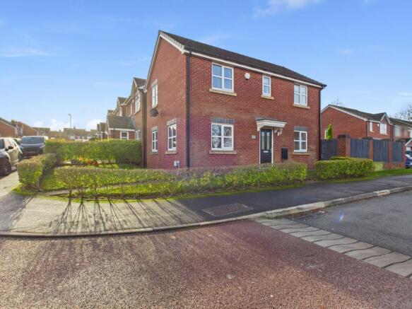 CAM03729G0-PR0193-STILL023