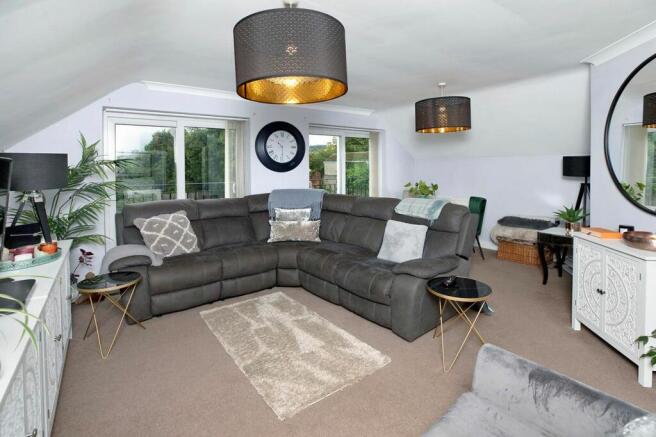 Sitting/Dining Room