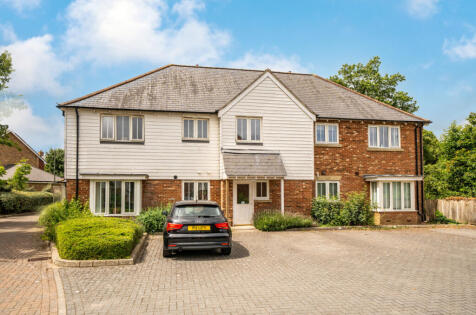 Bastien Lane, Kings Hill, West Malling, ME19
