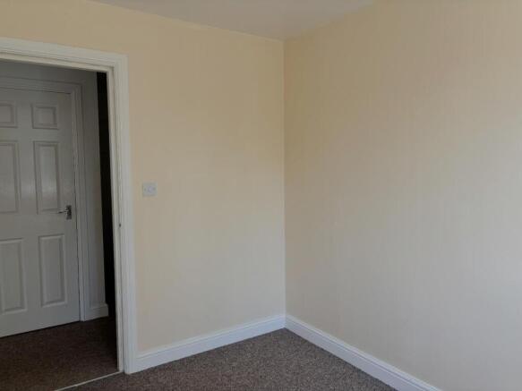 bedroom 1 .jpeg