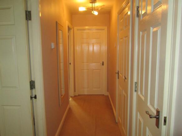 40 flash road hallway.jpg