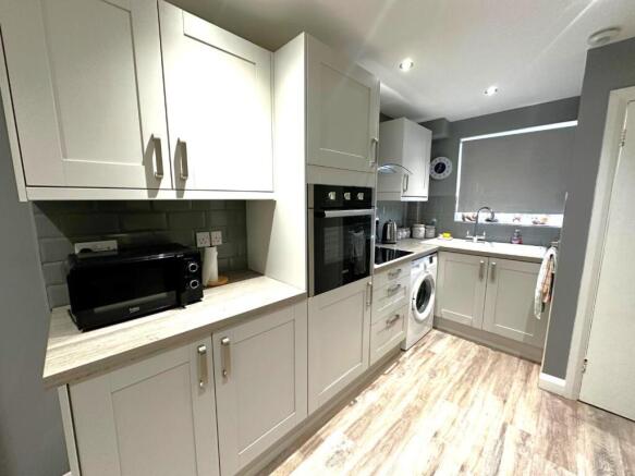 grace road kitchen 2.JPG