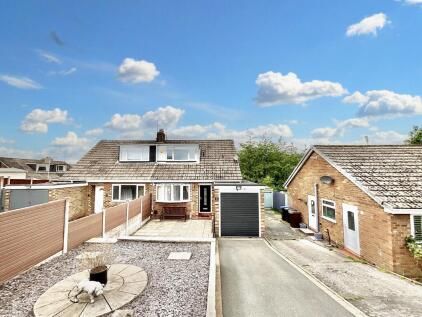 Hawfinch Road, Cheadle, ST10