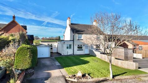 Blakeley Lane, Dilhorne, ST10