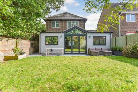 The Hurdles, Fareham, PO14