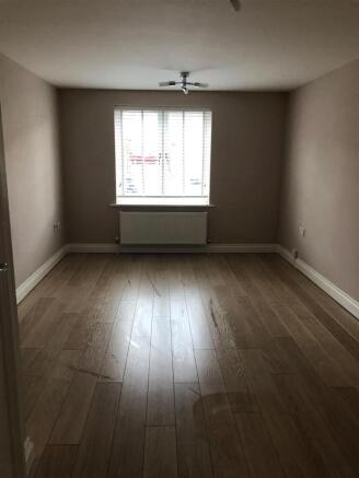 Flat 5_Conham_2_Livingroom