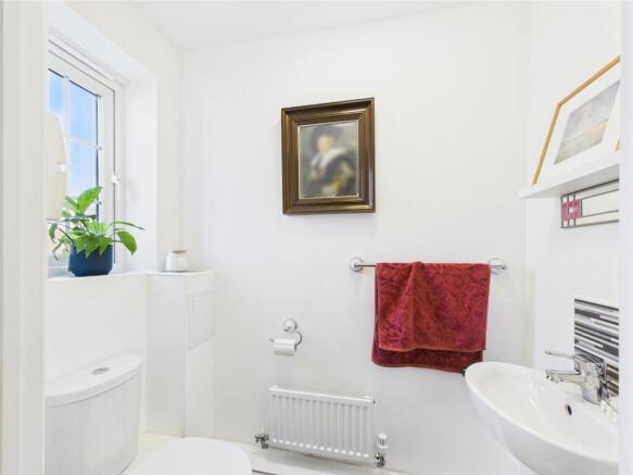 Cloakroom / WC
