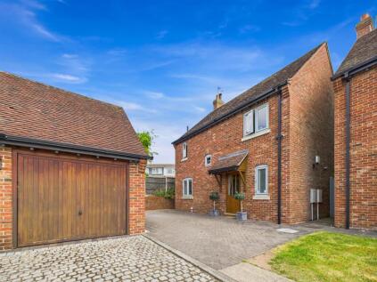 Emmerson Court, Long Street, Belton, LE12 9TP