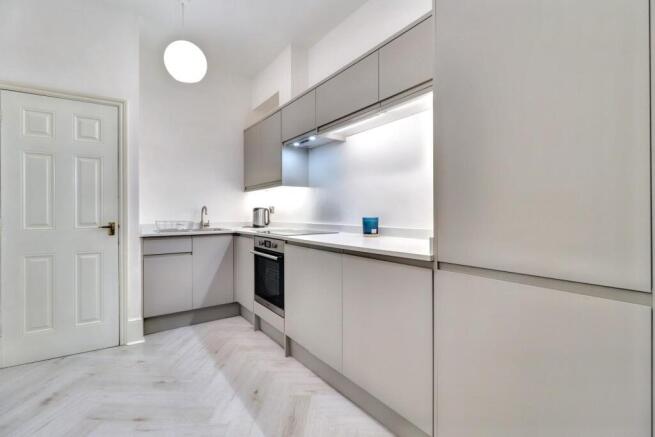 Kitchen a.JPG
