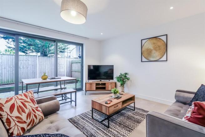 Living Room b.jpg