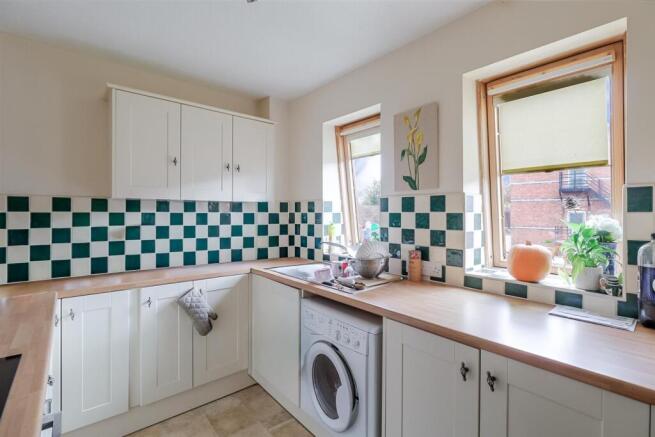 1-bed-flat-cheltenham (2).jpg