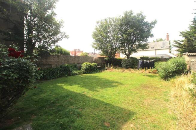 Communal gdn pic 3.JPG