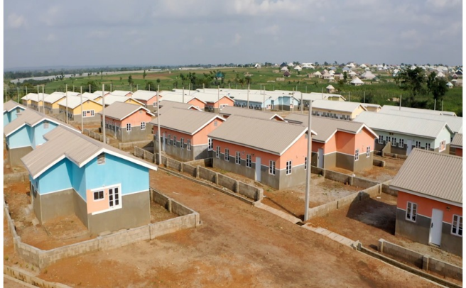 GrandLuvu Bungalow