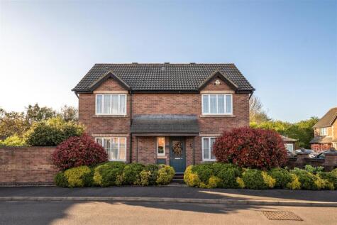 Faverolle Way, Hilperton, Trowbridge