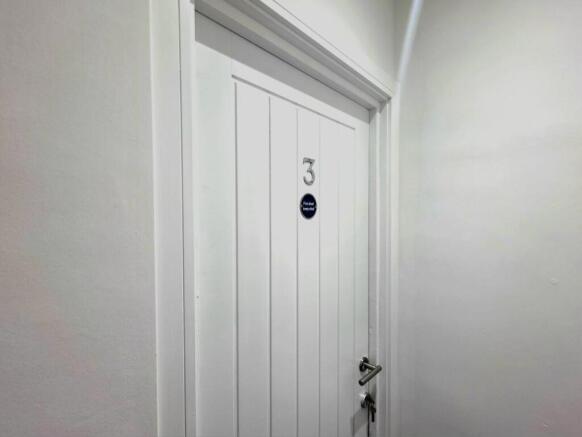 Rooms 3 Entrance