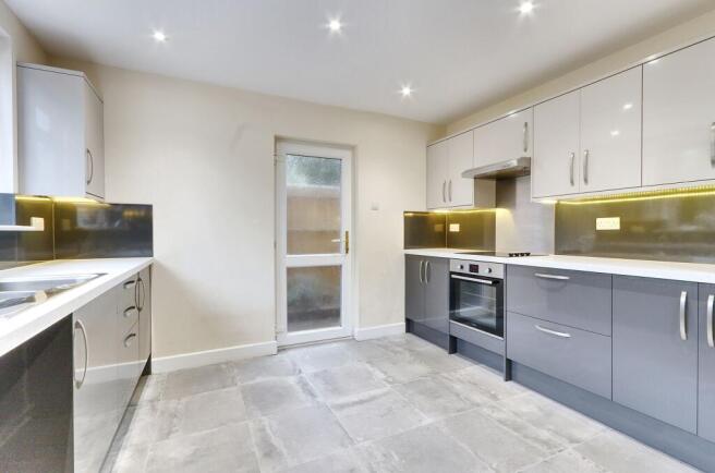 Kitchen 1