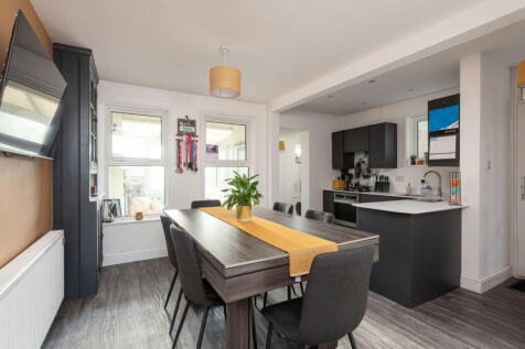 Minster Road, Minster On Sea, Sheerness, ME12 3LH