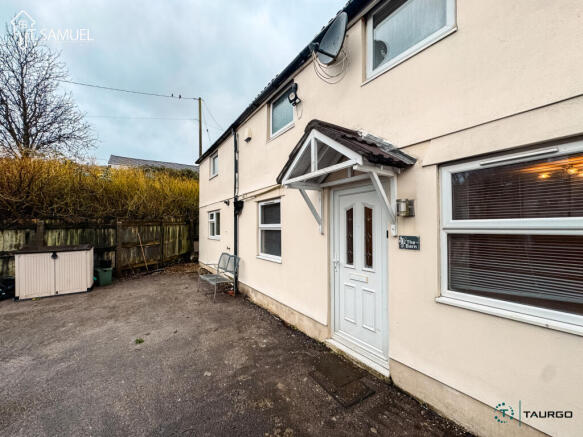 2 Bedroom Semi-Detached House for Sale