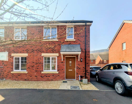 2 Bedroom Semi Detached House for Sale