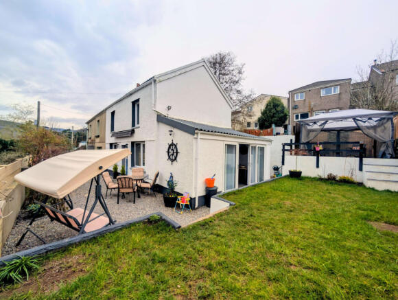 2 Bedroom Semi-detached for Sale