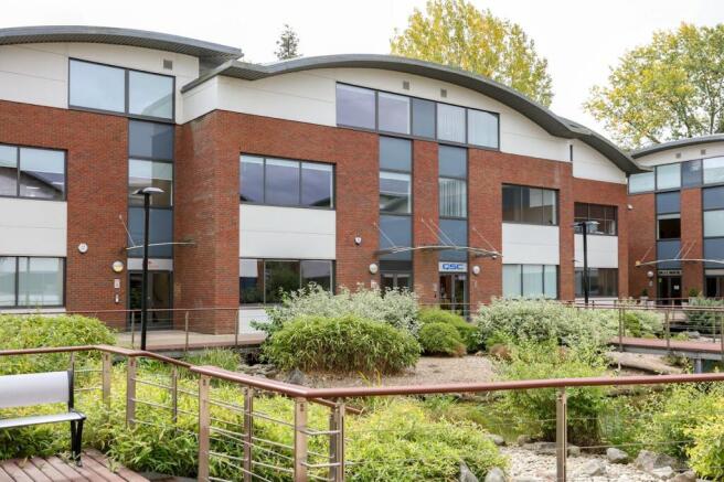 one station square bracknell.jpg