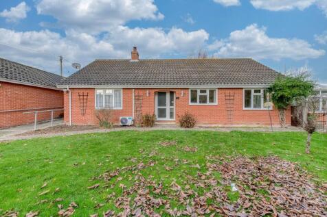 Station Road, Great Moulton