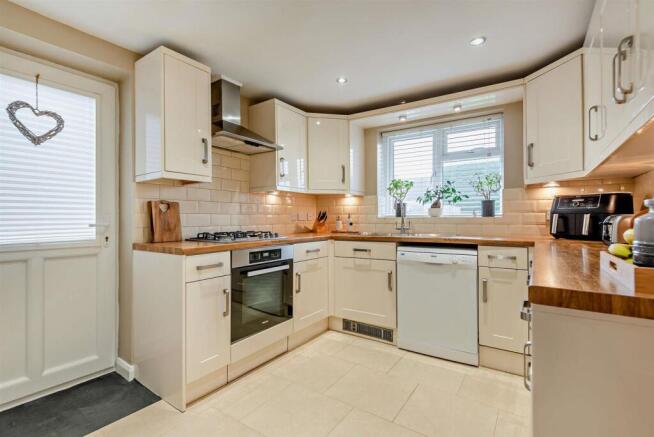 8666205-interior01-800.jpg