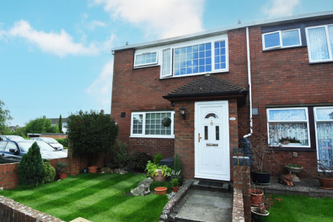 Windsor Court Road, Chobham, Woking