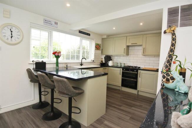 WCR Kitchen1.jpg