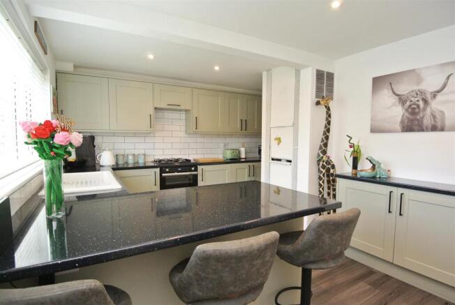 WCR Kitchen2.jpg