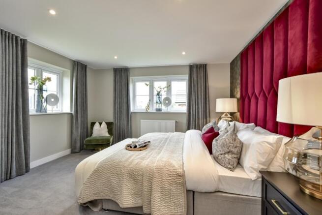 Principal Bedroom - The Foxglove, Number 1 Show