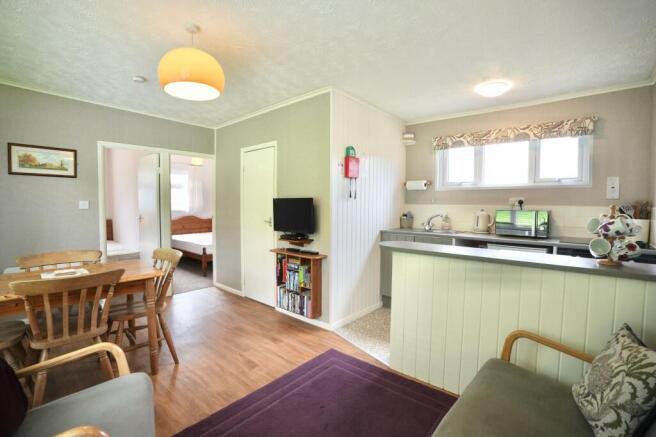 Lounge/Kitchen