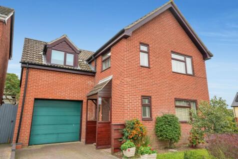 Henry Blogg Road, Cromer, NR27