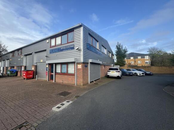 U6 Devonshire Court 1.jpg