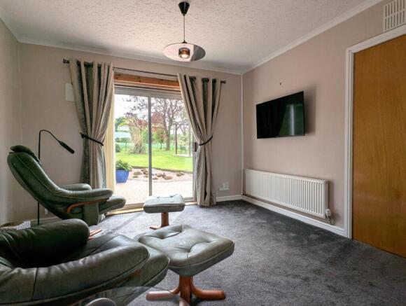 Living Area.jpg