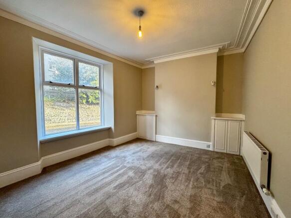 Bedroom / Living