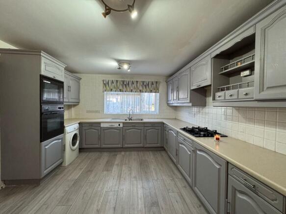 Kitchen 2