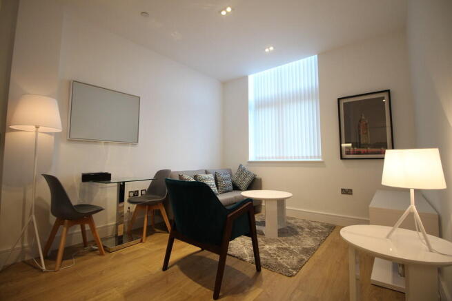 1 Lounge