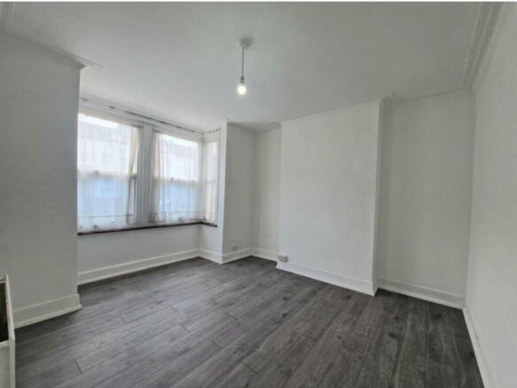 Screenshot 2025-0...