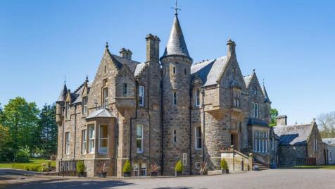 Apartment 10 Lentran House, Inverness, IV3 8RL