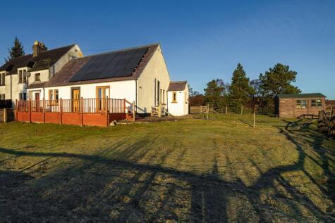 8 Distillery Cottage, Dalwhinnie, PH19 1AB